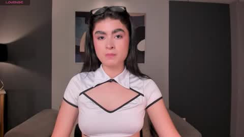 Lucy online show from 11-30-25, 08:24