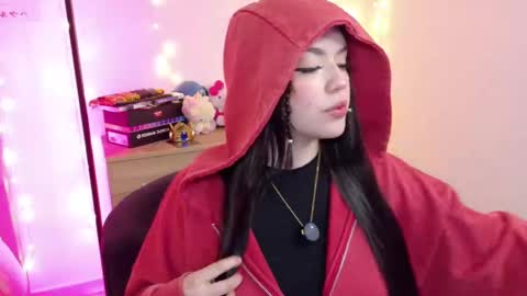 Snapshot of lucyy_peach chatting on 11-09-25, 11:58 LUCYY FROM HOME online show from 11-09-25, 11:58