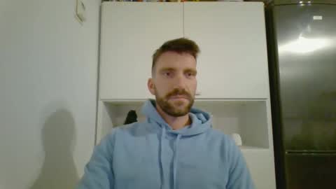 Snapshot of ludovichi chatting on 12-12-24, 06:42 ludovichi online show from 12-12-24, 06:42