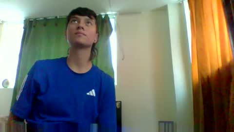 Snapshot of lugiiz05_ chatting on 10-29-25, 08:10 lugiiz05_ online show from 10-29-25, 08:10