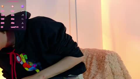 Lui online show from 03-10-26, 04:50