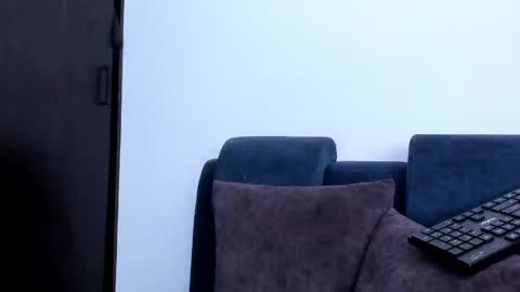 luielli online show from 04-14-26, 05:19