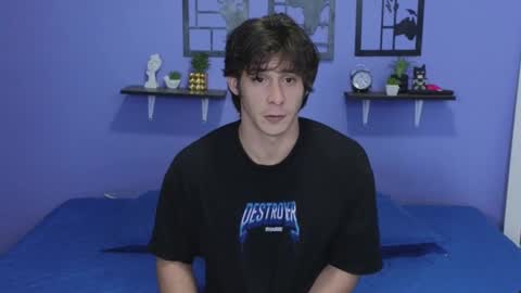 Luigi online show from 01-07-25, 10:41