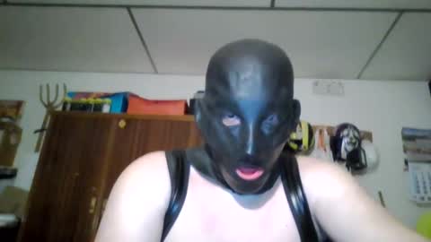 A slave to the mistress.. un esclavo para las amas dominantes. online show from 03-10-25, 07:50