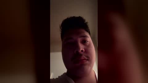 Snapshot of luis5758 chatting on 03-06-26, 11:17 luis5758 online show from 03-06-26, 11:17