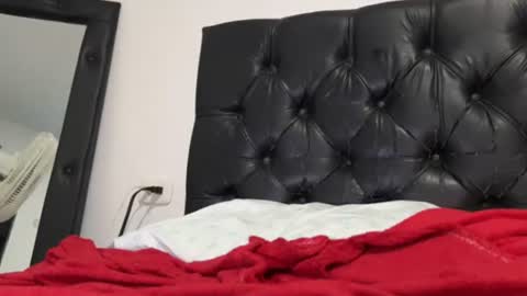Luchitoxxl online show from 06-25-26, 06:07