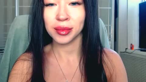 luisa lovedom online show from 09-27-25, 09:47