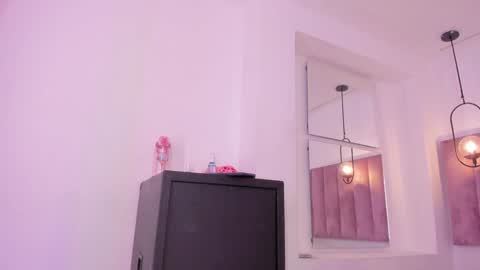 Snapshot of luisah_ chatting on 01-13-25, 01:56 L U I S A online show from 01-13-25, 01:56
