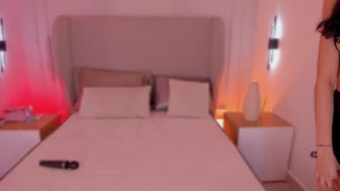 Snapshot of luisah_ chatting on 09-12-25, 07:58 L U I S A online show from 09-12-25, 07:58