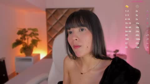 Snapshot of luisah_ chatting on 09-22-25, 07:49 L U I S A online show from 09-22-25, 07:49