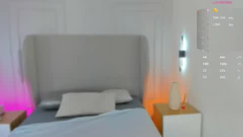 Snapshot of luisah_ chatting on 09-23-25, 08:12 L U I S A online show from 09-23-25, 08:12