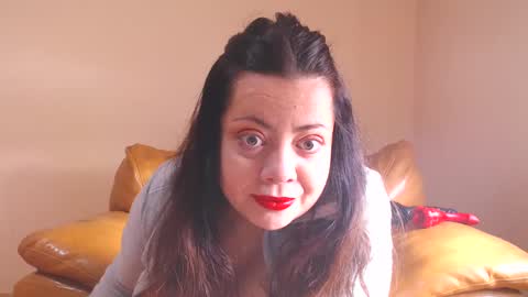 Cassie online show from 02-11-25, 10:59