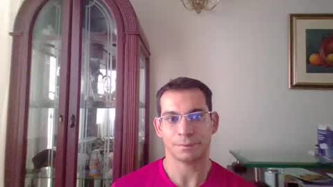 Luis online show from 10-20-25, 07:58