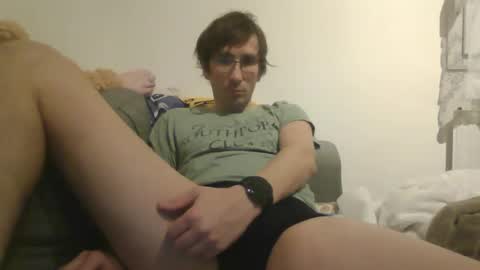 Luis online show from 12-16-25, 10:37