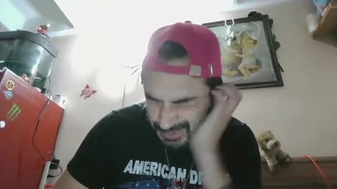 Snapshot of luismiastarot chatting on 09-24-25, 03:10 luismiastarot online show from 09-24-25, 03:10