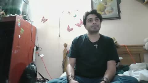 Snapshot of luismiastarot chatting on 09-30-25, 03:00 luismiastarot online show from 09-30-25, 03:00