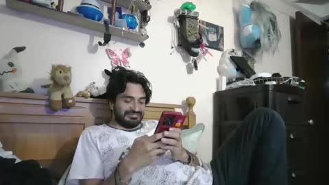 Snapshot of luismiastarot chatting on 11-07-25, 02:44 luismiastarot online show from 11-07-25, 02:44