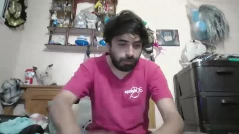 Snapshot of luismiastarot chatting on 11-11-25, 04:01 luismiastarot online show from 11-11-25, 04:01