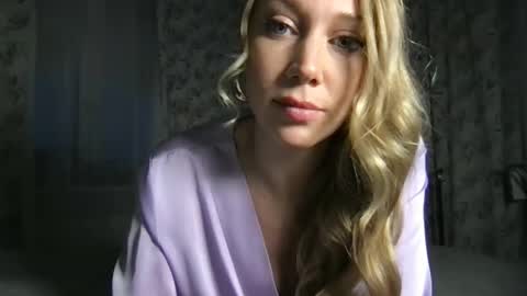 luiva13 online show from 02-01-25, 02:45