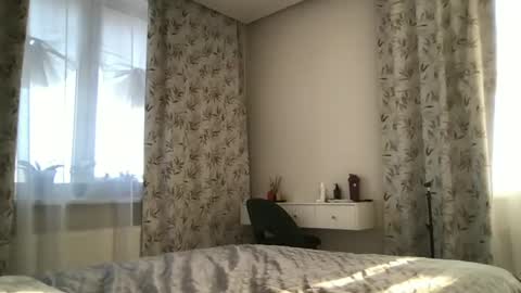 luiva13 online show from 02-04-25, 10:32