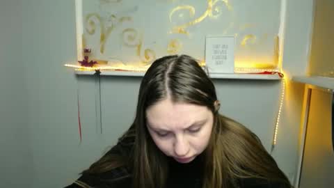 Snapshot of luizaheems_ chatting on 12-12-24, 02:22 Luiza online show from 12-12-24, 02:22