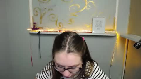 Snapshot of luizaheems_ chatting on 12-14-24, 11:39 Luiza online show from 12-14-24, 11:39