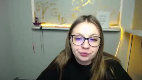 Snapshot of luizaheems_ chatting on 01-16-25, 11:04 Luiza online show from 01-16-25, 11:04