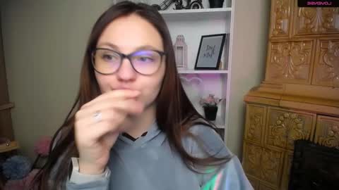 Snapshot of luizaheems_ chatting on 12-05-25, 07:28 Luiza online show from 12-05-25, 07:28