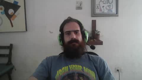 Snapshot of lukaakul69786784 chatting on 03-31-26, 09:59 Luka online show from 03-31-26, 09:59