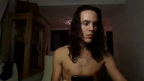 Snapshot of lukadaboy chatting on 03-18-26, 01:53 Luka DaBoy online show from 03-18-26, 01:53