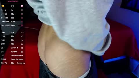 Snapshot of lukas_cum chatting on 12-19-25, 12:17 lukas online show from 12-19-25, 12:17