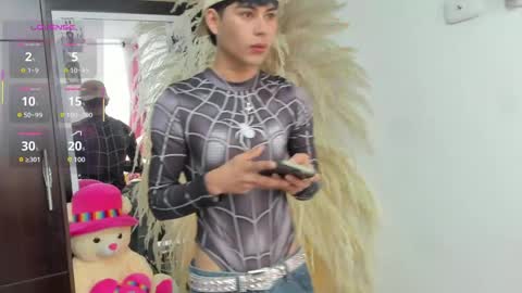Lukass online show from 05-14-26, 05:42