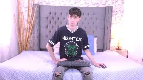 luke_carter online show from 09-10-25, 01:00