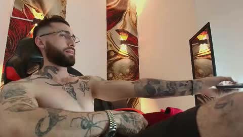 LUKE online show from 10-18-25, 01:12