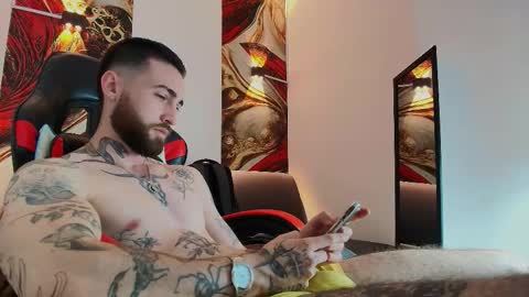 LUKE online show from 11-13-25, 01:10