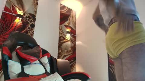 LUKE online show from 02-10-26, 01:15