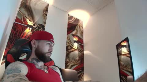 LUKE online show from 02-13-26, 01:18