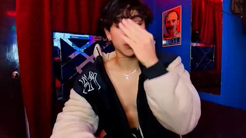 Luke online show from 12-17-25, 12:38