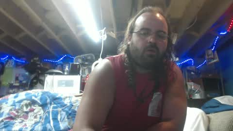 lukeandluci online show from 06-19-26, 08:18