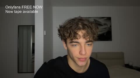 lukedesirable online show from 12-02-25, 07:42