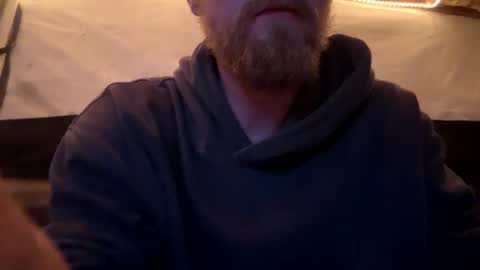 lukeeeeey96 online show from 02-12-26, 12:38