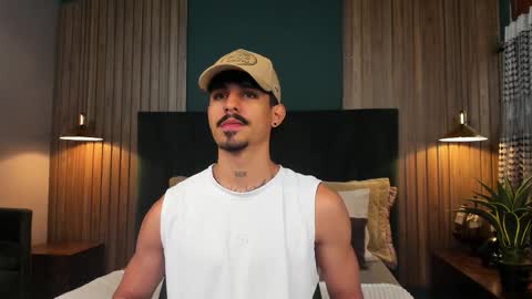 Luke Taylor online show from 11-05-25, 11:21