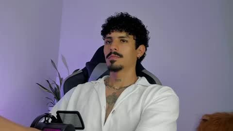 Luke Taylor online show from 04-16-26, 01:45