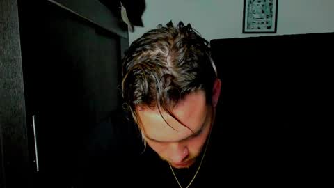 Snapshot of lukeglanton17 chatting on 03-12-25, 03:02 Luke online show from 03-12-25, 03:02