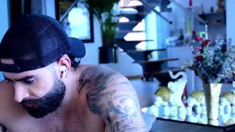 Lukhas f4f online show from 02-26-25, 06:54