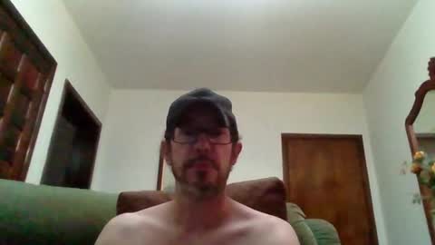 Luke online show from 04-06-26, 10:22