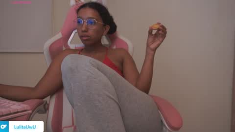 lulitauwu online show from 11-12-25, 03:18