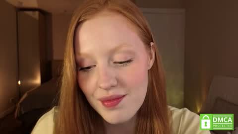 Snapshot of lulu_moons chatting on 12-14-25, 03:39 Lulu online show from 12-14-25, 03:39