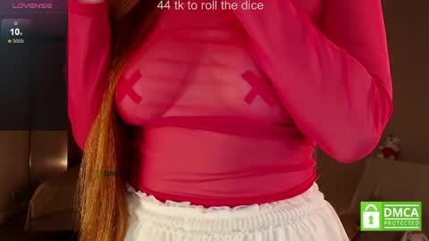 Snapshot of lulu_moons chatting on 04-29-26, 05:30 Lulu online show from 04-29-26, 05:30