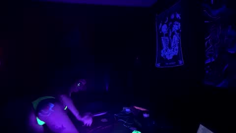 Snapshot of lulu_only_fans chatting on 12-30-24, 10:21 Lulu online show from 12-30-24, 10:21